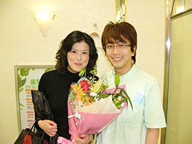 クローバー歯科クリニック 松本康裕院長と患者様