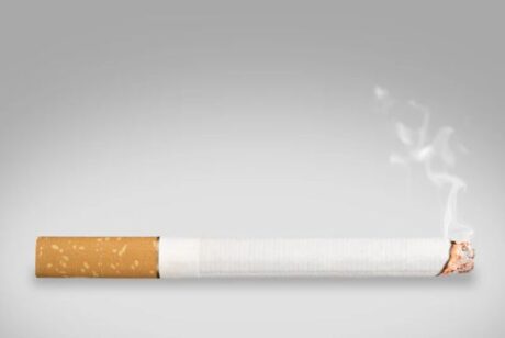 タバコは歯周病に悪い影響があるの?